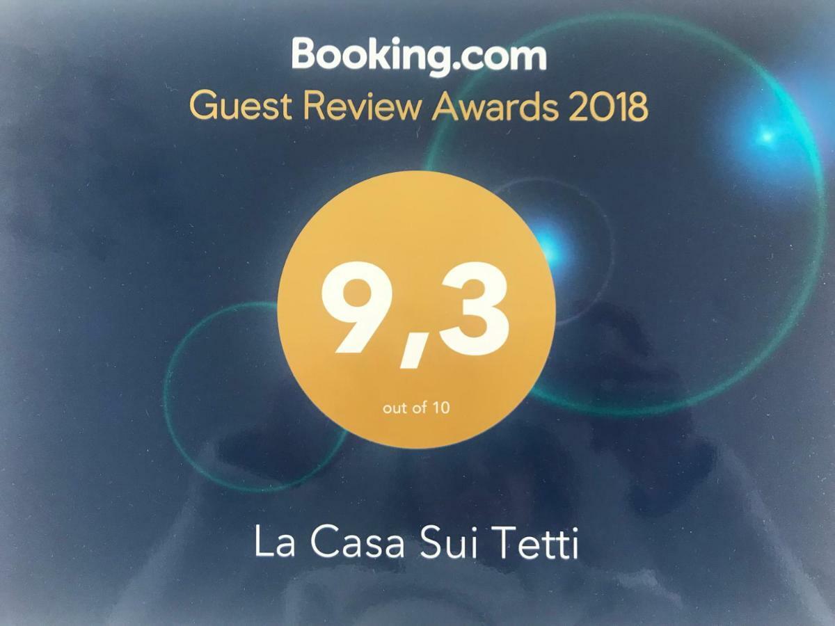 Bed and Breakfast La Casa Sui Tetti Nápoles Exterior foto
